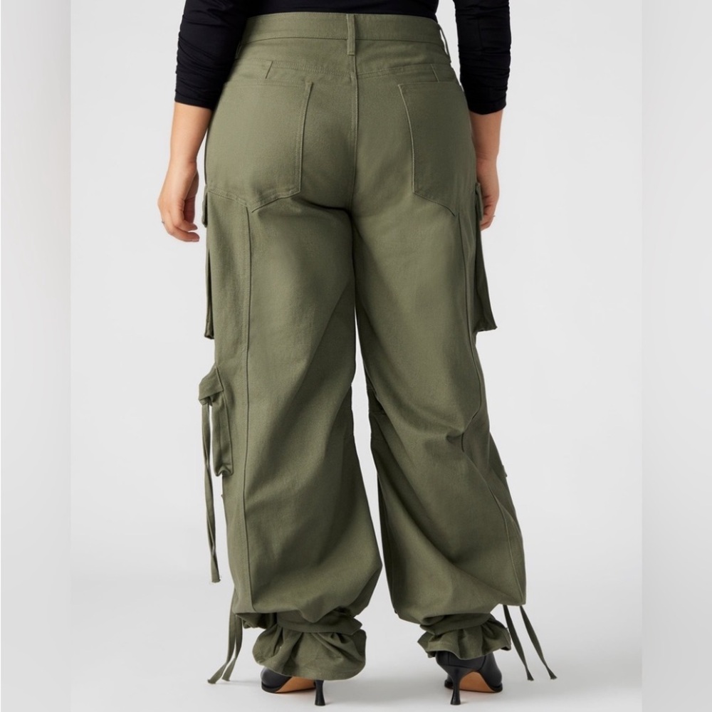 Steve Madden olive green wide leg cargo utility jeans pants